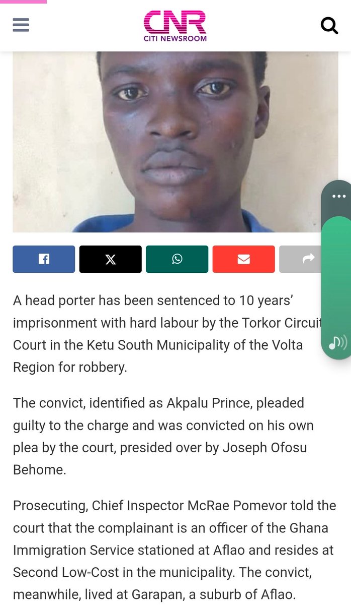 BBSimons's tweet photo. I completely believe in due process.

I completely believe in rule of law.

I completely believe in prosecutorial fairness. Etc.

But it is really nauseating when elites talk about such stuff only when one of their own is in the grip of the law.

Meanwhile:

For small people, used iPhone 12 (~3k GHS) = 10 years in jail. 

For BIG PEOPLE, 100s of millions of GHS = nolle prosequi.

🤨🤨🤨