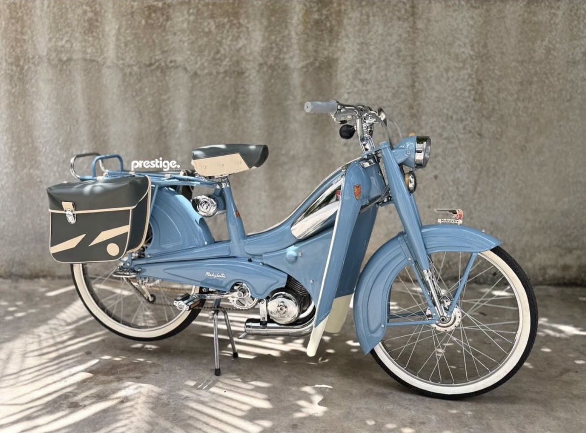 discovery__99's tweet photo. One of my future goals is to own this classic motorcycle.
( Rare & Collectible motorcycle
Mobylette AV54 1956 )
#motorcycle #classic #Bicycle https://t.co/hssHqOU6tT