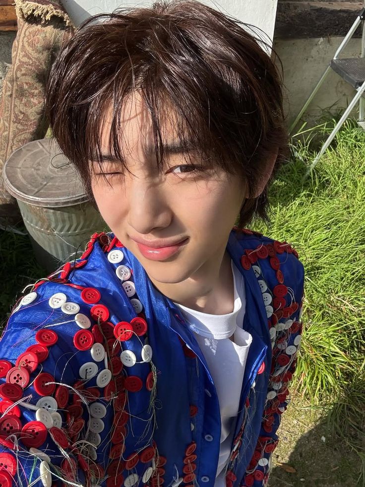 jjuchew's tweet photo. huhu si cantik udah lama banget ga selfie pose kinyis-kinyis dan menal-menul gini, sekarang udah jadi duta melet kalo selfie 😭🤏🏻 https://t.co/4TBtq4Rzie