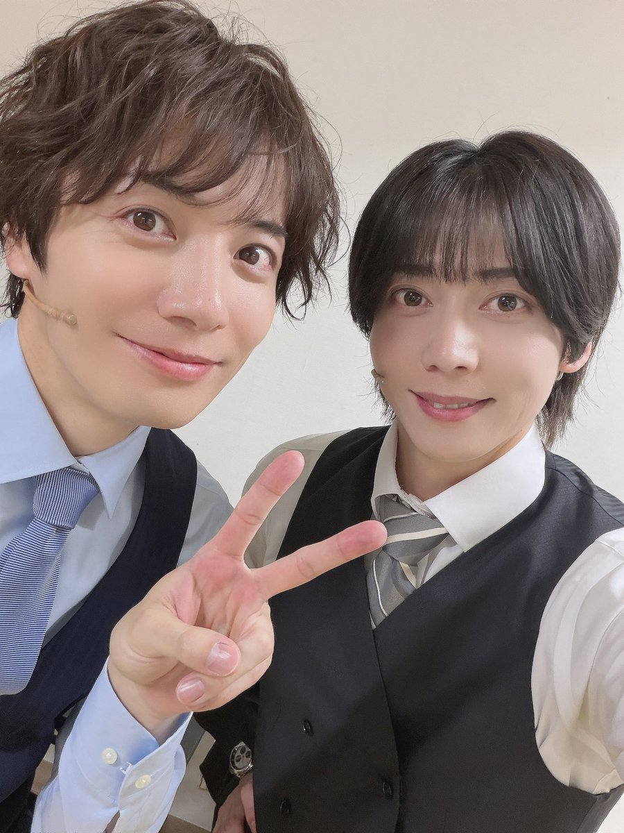 some_toshi's tweet photo. 舞台gift初日✨
お足元の悪い中ご来場下さり、誠にありがとうございました☆
気を付けてお帰りください☆

千秋楽まで全力で駆け抜けます😊
最後まで応援宜しくお願いします！！

#舞台gift 
#舞台ギフト https://t.co/EapgACQeVb