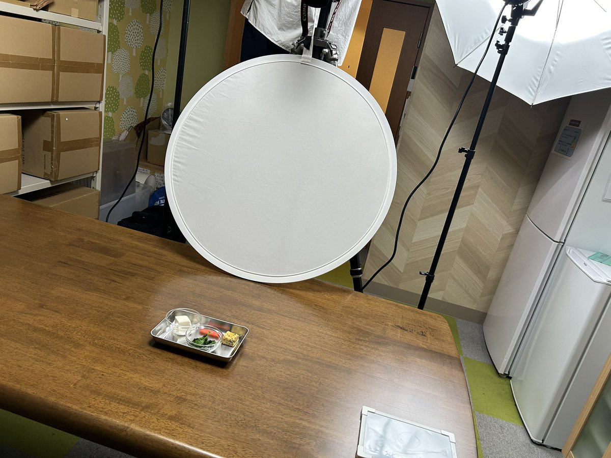 itoki1126's tweet photo. 今日は久しぶりにクリニックHPの介護食動画撮影。さつま芋サラダと栄養UPのインスタントスープの2品。私のモットーは材料もレシピも5項目以内！だって、材料揃わない＋複雑な調理って、作りたくならないもん〜 https://t.co/a3vJgSMBRz