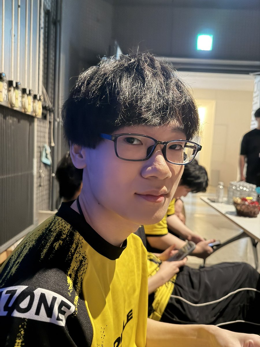 Takagi_Progamer's tweet photo. 今日はSFLの撮影があって久しぶりに全員で集合したわ！！

いい動画が沢山撮れたと思う、後は勝つだけ。頑張ろう！！ https://t.co/s69FlmskIf
