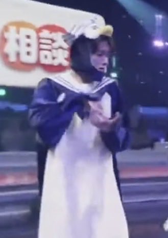 yukimmilk_1024's tweet photo. 柔太朗ペンギン、みんなはちゃんと電話📞してるのに1人だけ番号ポチポチしてるだけなのジジイすぎて爆笑した https://t.co/HbqeN54jrW
