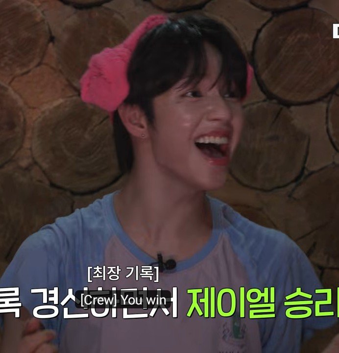 Rrilrril's tweet photo. JL enjoying the scenarios and games so much all his 32 adult teeth are showing. 😂

But I'm not complaining, he just looks SO cute it's actually giving me that type of cuteness aggression LOOK AT HIS SMILE 🤧 https://t.co/VzS9geNf0q