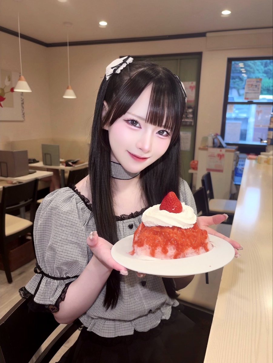 moka_MBR's tweet photo. 友達以上で恋人同様︎🍓︎♥︎.⋆𝜗𝜚 https://t.co/Gt2KAxGVl1