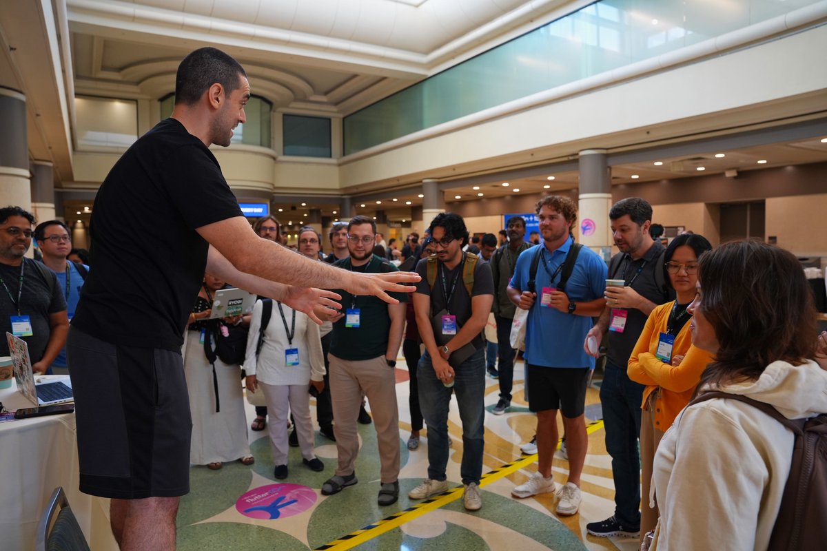 Fluttercon tweet media