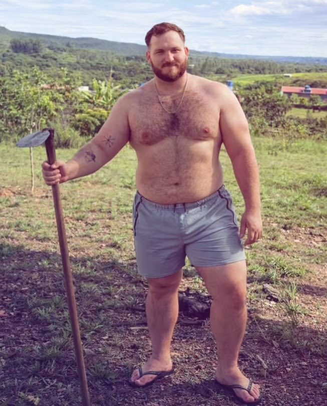 ginospetals's tweet photo. how come these type of guys get more attention from men and women over the muscle abs types https://t.co/48Xos7VHvm