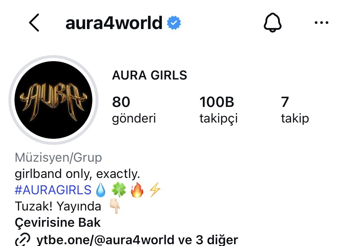 luna🇫🇷 #TUZAK🐍 tweet media