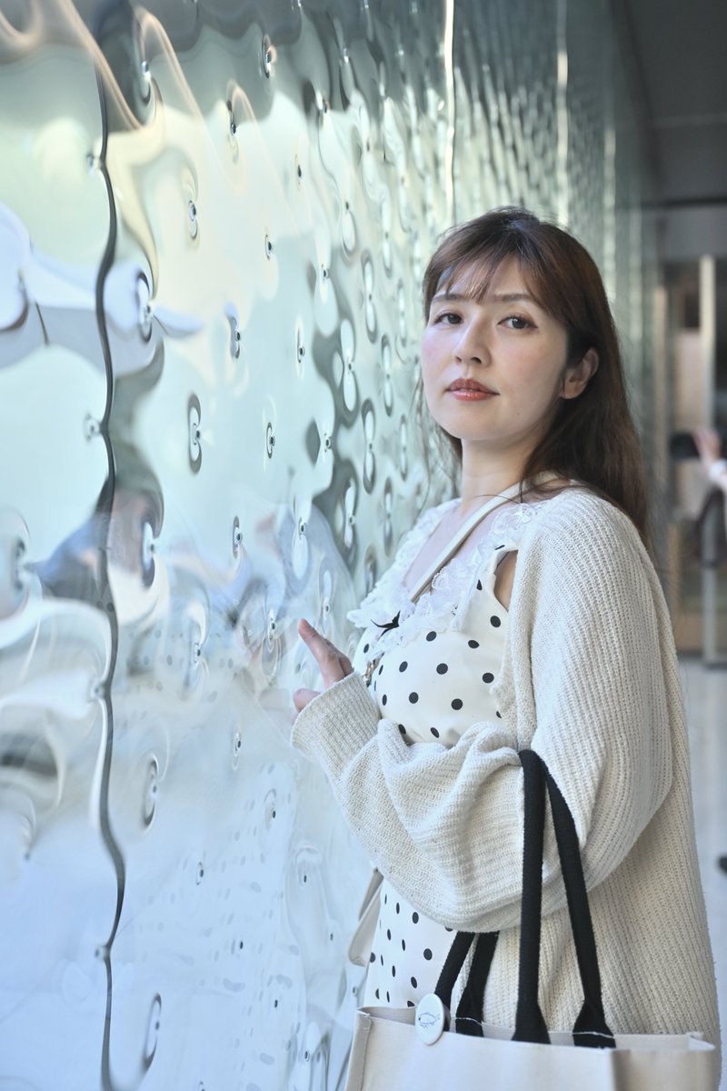 Kohi5180's tweet photo. 庭園美術館の結ちゃん💕 11
model：茜 結  @akaneyui_ 
インスタは→ kohi80_photo

#茜結 #女優 #童顔 #大人可愛い #綺麗なお姉さん #ポートレート #ファインダー越しの世界 #写真好きな人と繋がりたい #美術館 #東京都庭園美術館 #港区 #portrait #kawaii #light_nikon #tokyotokyo https://t.co/Ea9rPd0dUr