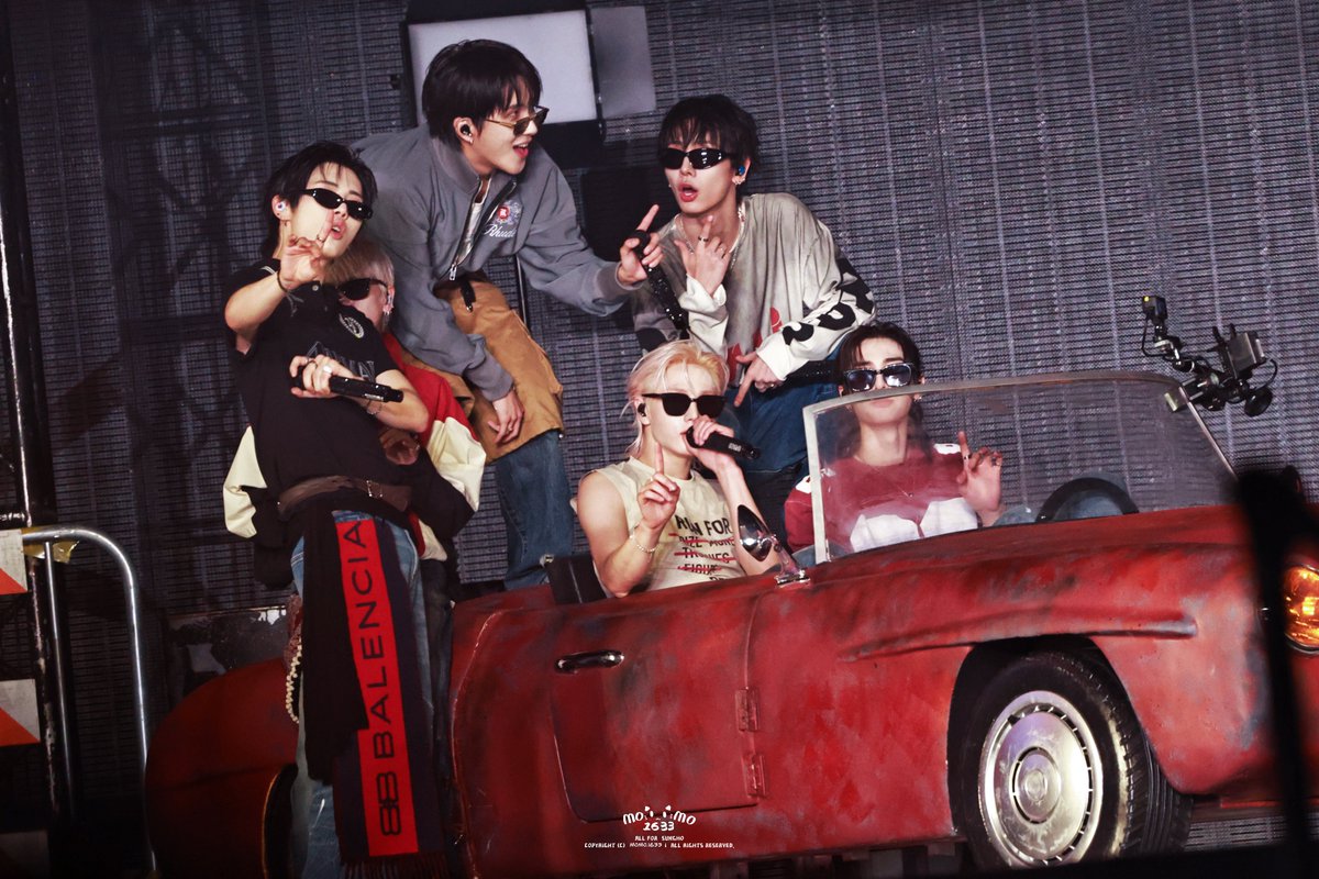 _MOMO1633's tweet photo. 260717 KNOCK ON VOL.2 Day1

🕶️ 🚗

#성호 #SUNGHO #ソンホ #成淏 
#BOYNEXTDOOR #보이넥스트도어 #BND https://t.co/lxG2WVvhBd