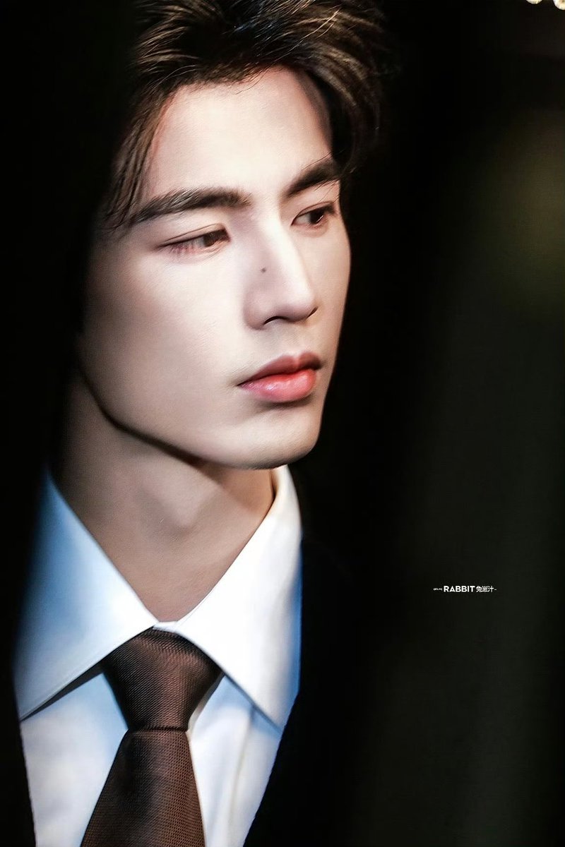kjzlhz's tweet photo. ไม่หล่อเลย https://t.co/U6X0AiWLSE