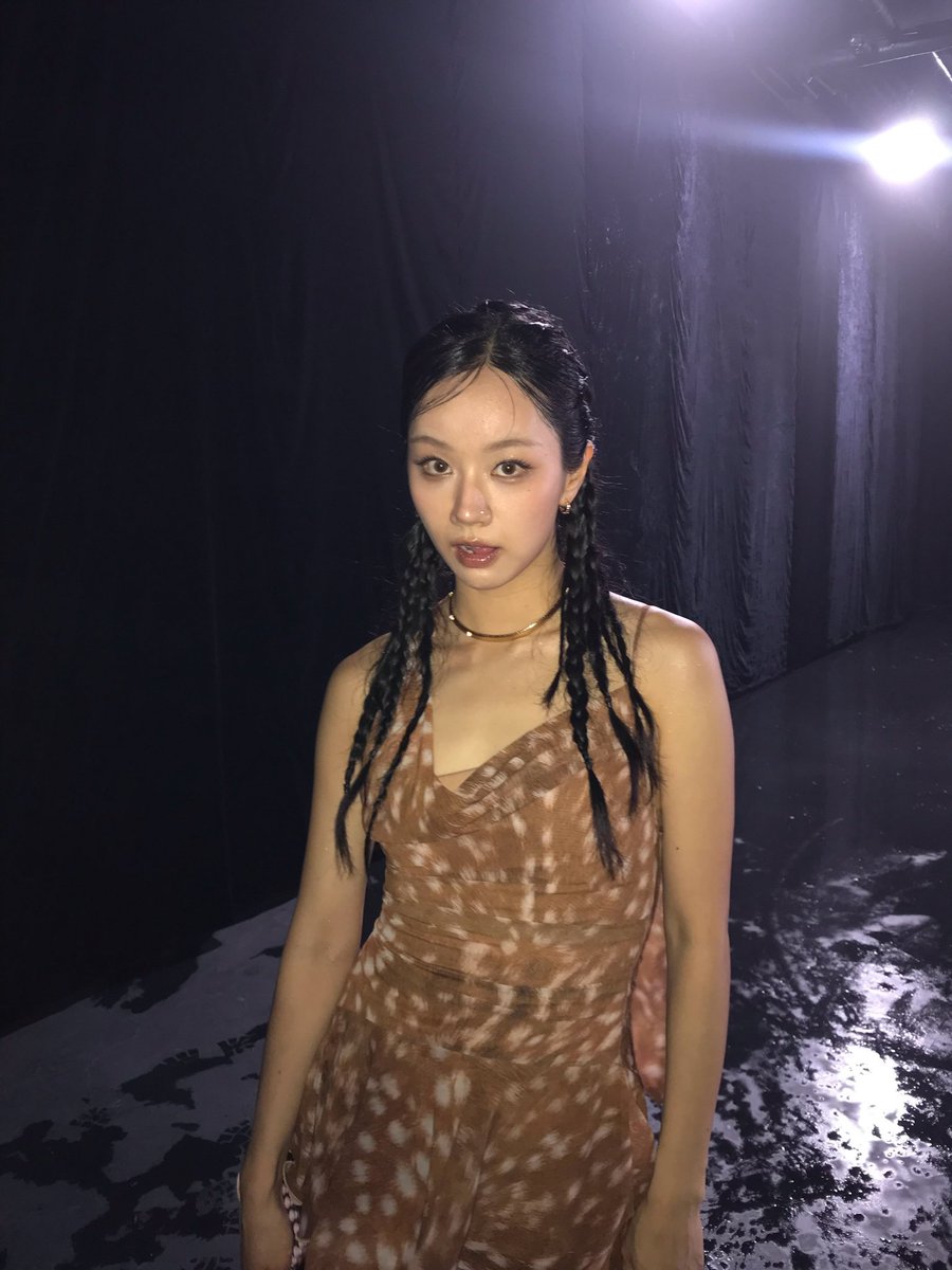 율무 tweet media