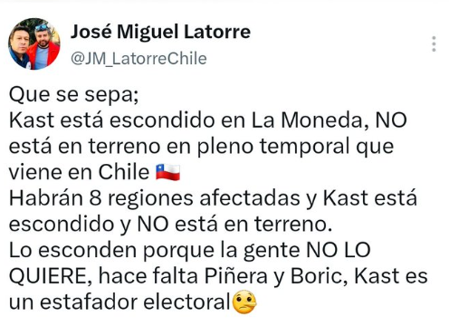 SebastianRochaZ's tweet photo. 🔹Literalmente el Pdte ha estado en buena parte de Chile monitoreando la emergencia climática.

Hoy prendí la radio a las 07:20 y estaba en directo por radio Cooperativa mientras iba viaje rumbo al sur.

Hay maneras y maneras de hacer el ridículo, pero esto ya es patético 🤡 https://t.co/Y9EMOjSaLZ