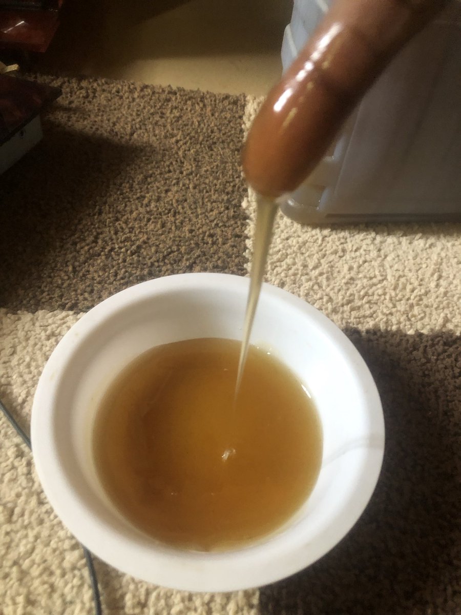 anzabur's tweet photo. I sell honey. Pure honey. Please reach me on 08065098079 https://t.co/qk1Q6MgAaF
