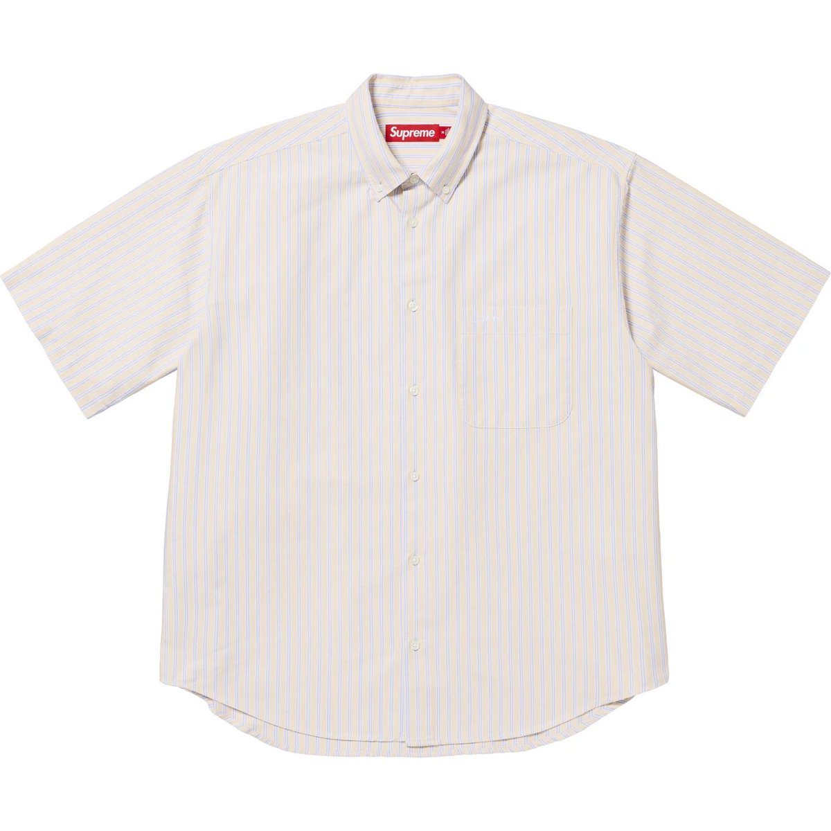 COMMEdesGAL's tweet photo. 去年のLoose Fit Oxford
このシャツ買ってよかったな
タンストライプも買えばよかった（ピンクと赤買った） https://t.co/Q9FD6GUpJE