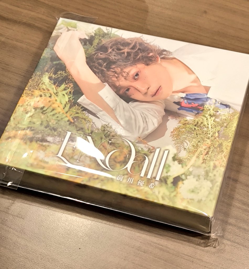 datto_takibi's tweet photo. 前川優希メジャーデビューアルバム
『ENcall』リリースほんとおめでとう！！

1 TENTH
2 My elation
3 PAPTY
7 CONNECT
13 Chance!!
14 earnest
15 ENCALL

彼から託された言葉を一文字も妥協無く、こんなにも沢山作詞作曲させて貰いました。
ツアー帯同させてもらいます！一緒に頑張ろう！
 #前川優希 https://t.co/c7NWh0c8ul