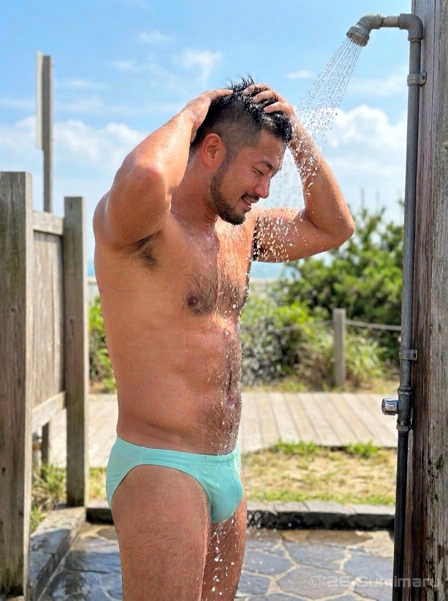 sumimaru_rd's tweet photo. "Bluebrief in the Shower"
#AI男子 #Alman #AIGeneratedMan #Almale
#solo #outdoorshower #swimbrief
#blue #summer #waterline
#quietmoment #RuggedSolo https://t.co/l4QtclghNC