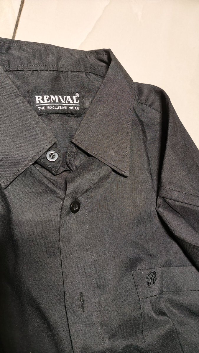 bulversee's tweet photo. WTS KEMEJA REMVAL (NEW)‼️🖤
yukk guys yang mau langsung dm yaa, ini size L, new yaa (dijual karna salah size), brand remval yaap!
💸60k splitpay
💸+20% adm kalo cod 
🍊via oyenn

#wts https://t.co/9n57XId20g