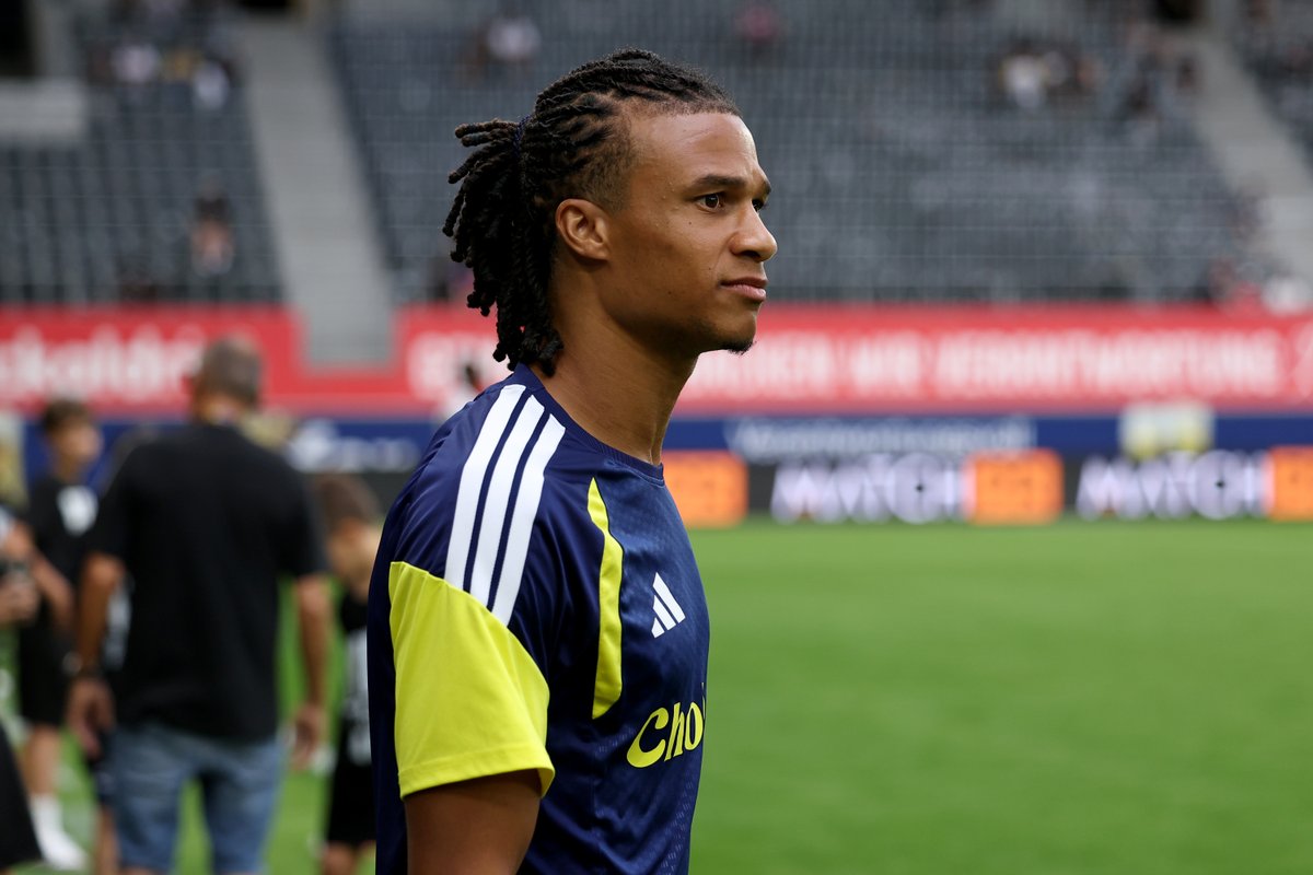 fanatikcomtr's tweet photo. 🗣️ Nathan Ake: Burada olduğum için çok mutluyum. Avusturya'da takımla beraber çok güzel 1-2 gün geçirdim. Çok güçlü bir takımımız var. Sezona başlamak için sabırsızlanıyorum. Bu sezon şampiyonluğa ulaşabilmek için takım olarak elimizden geleni yapacağız. https://t.co/8JIZOJPK9I