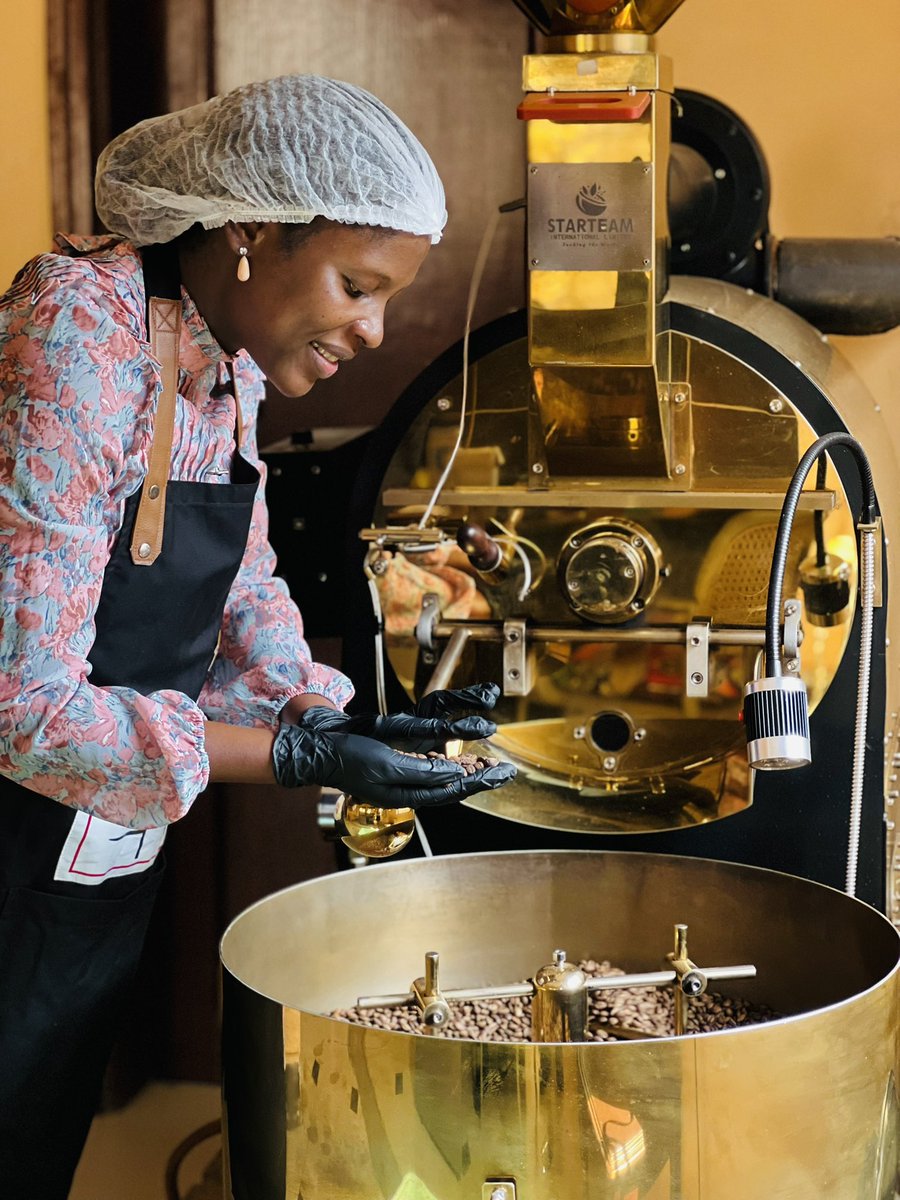 JackieAkampwera's tweet photo. We roast coffee for all farmers and companies as low as 3kgs at Ugx 2500 per Kg only! Located in Ntinda-Kampala. Retweet &amp; share with your friends you never know my client is out there. Blessed Friday. https://t.co/xtqrvrygC7