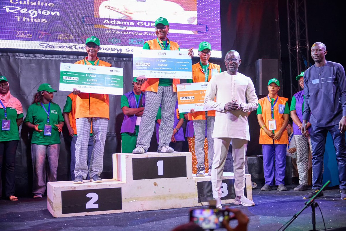 LuxDev_HQ's tweet photo. 🇸🇳 – Plus de 120 jeunes venant des 14 régions du Sénégal se sont illustrés lors de la finale de #TerangaSkills2026, mettant en lumière l’excellence des métiers techniques devant près de 4 000 spectateurs.
👉 https://t.co/7TpFCeu7z0
#InitiativeFIT | #TeamEurope | #LuxAid https://t.co/wzPBrVryXV