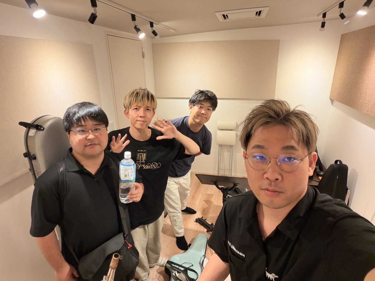 ModetroEnsemble tweet picture