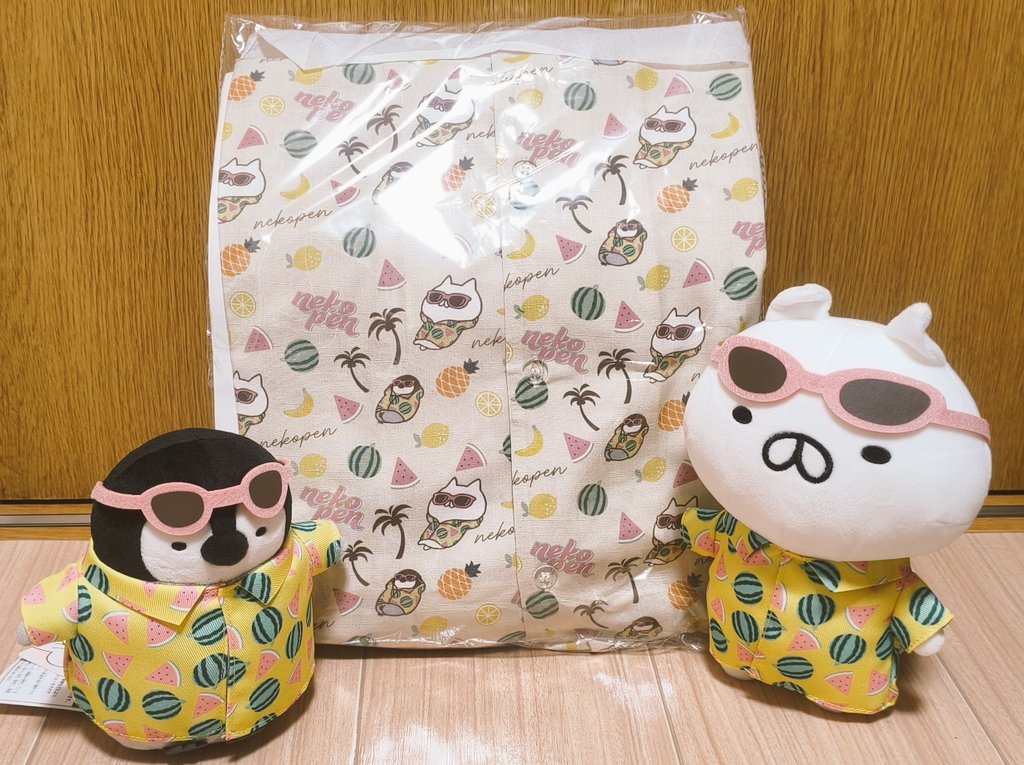 我が家にもねこぺん日和のアロハシャツが到着しました～🌴🌺🎐🍧🌻 私