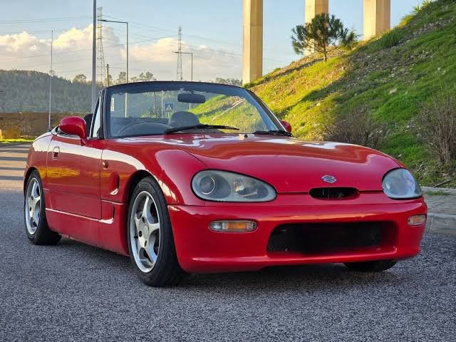 Vintageoddcars's tweet photo. Acho legal que o Suzuki Capuccino, o Mazda Miata e o Dodge Viper parecem uma linha evolutiva de Pokémon https://t.co/xRUZ0ZIuTS