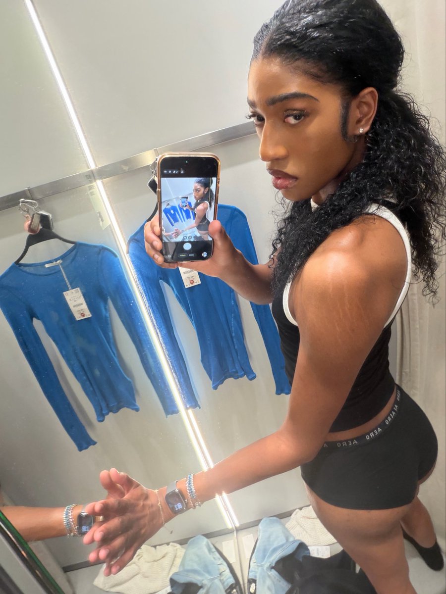 superteaa200's tweet photo. https://t.co/qj2zkV6ElL