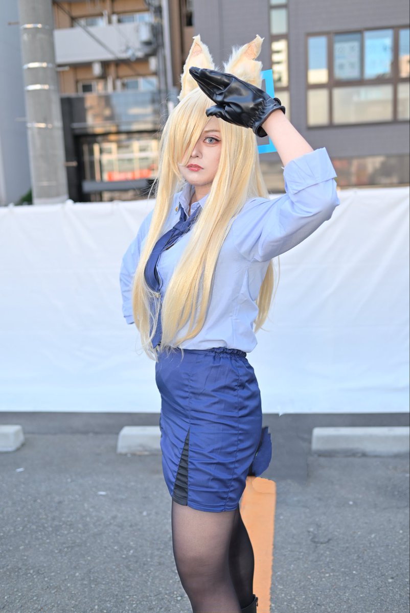 Torimune_pkpk's tweet photo. ※Cosplay

ブルーアーカイブ　尾刃カンナ

📷：@kumapro117 様

#BlueArchiveCosplay https://t.co/tSsoknVnWj