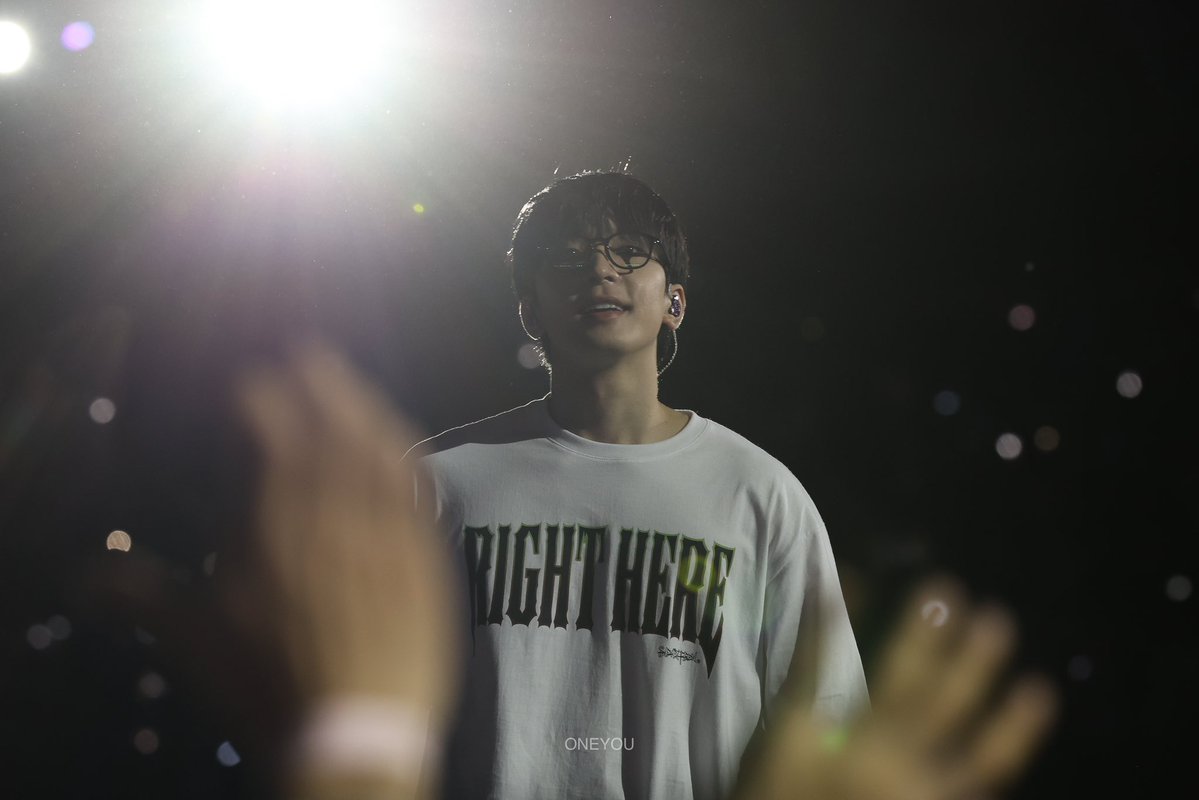 alasdf_'s tweet photo. @mrjabutazil @pledis_17 happiest birthday to my love, wonwoo! i hope you spend your day wonderful and lots of love. don’t forget to take care yourself while you are away. we love you and always remember that we will wait for you. 

@VientaeKim 

#전원우_MOYA_생일_MOYA
#30FilmsWithJWW @pledis_17 https://t.co/QtzpiuXmXG