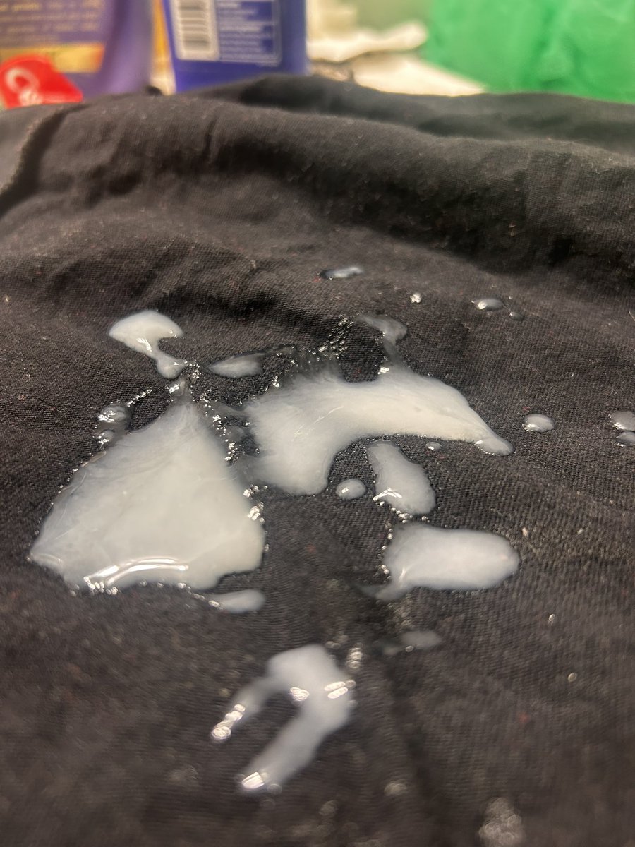 humbiddy01's tweet photo. Do you prefer facials or do you swallow?

🍆🥜💦💦💦

#Cumshot #nsfwt #Jizz #Horny https://t.co/eP5OtNoJ0v