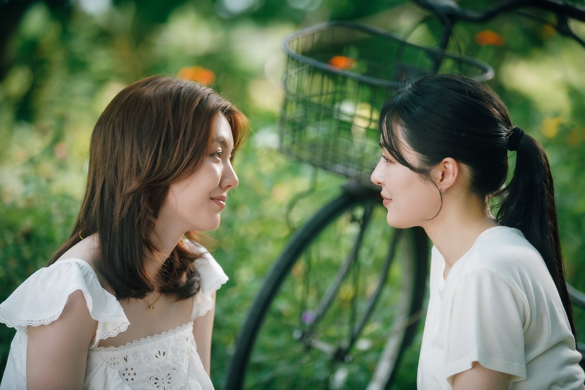 LingOrmCH3's tweet photo. So sweet 

LINGORM ILF EP5
#วาดฝันวันวิวาห์EP5 https://t.co/I1A7QvaXcI