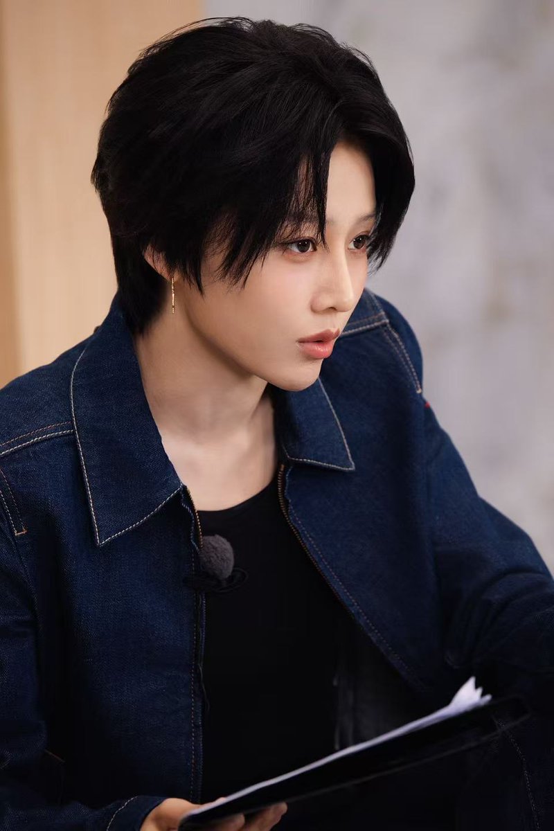 yuxinoverseas's tweet photo. XIN Liu x The Treasured Voice 7｜Behind-the-Scenes Photos (Part 2)

#XINLiu #LiuYuxin #刘雨昕 #หลิวอวี่ซิน https://t.co/C1NB0ad8da