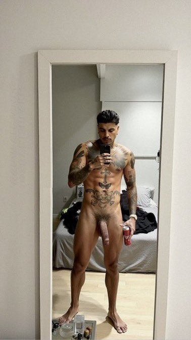 Popioiopo's tweet photo. Rauw alejandro #leak #rauwalejandro #chudai https://t.co/9uRUAJJMdk