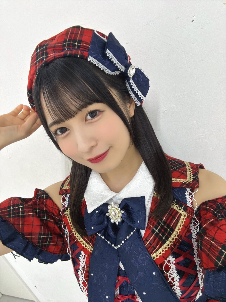 29日ネットサイン会 『生誕衣装ソロチェキ』の販売が開始しました💭 赤