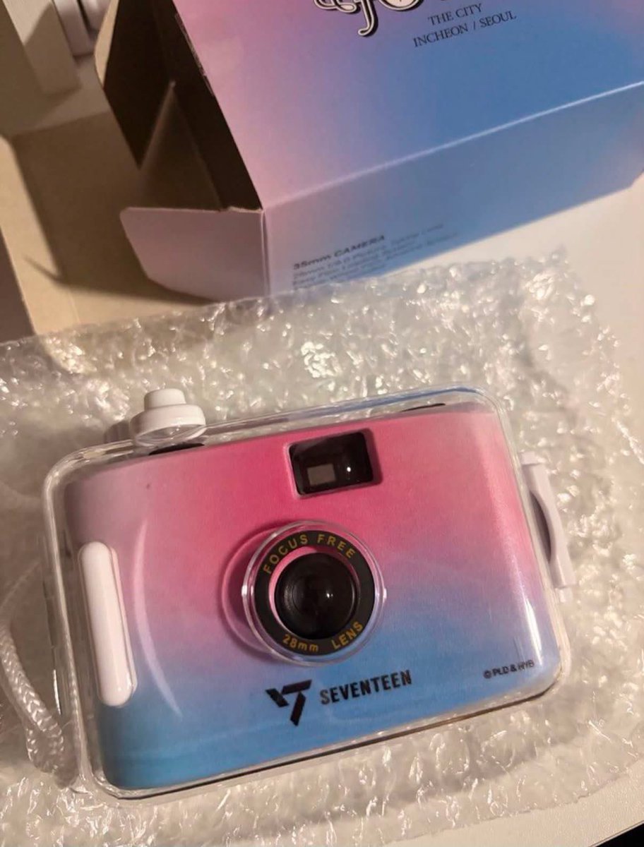 406carteu's tweet photo. wts lfb ph

seventeen follow camera 

— ₱550 2 weeks dop | ₱450 PAYO 
— unsealed but never been used
— x sensi &amp; impatient
— on hand, ready to ship

dm/reply to claim https://t.co/MvKQeFWmoG