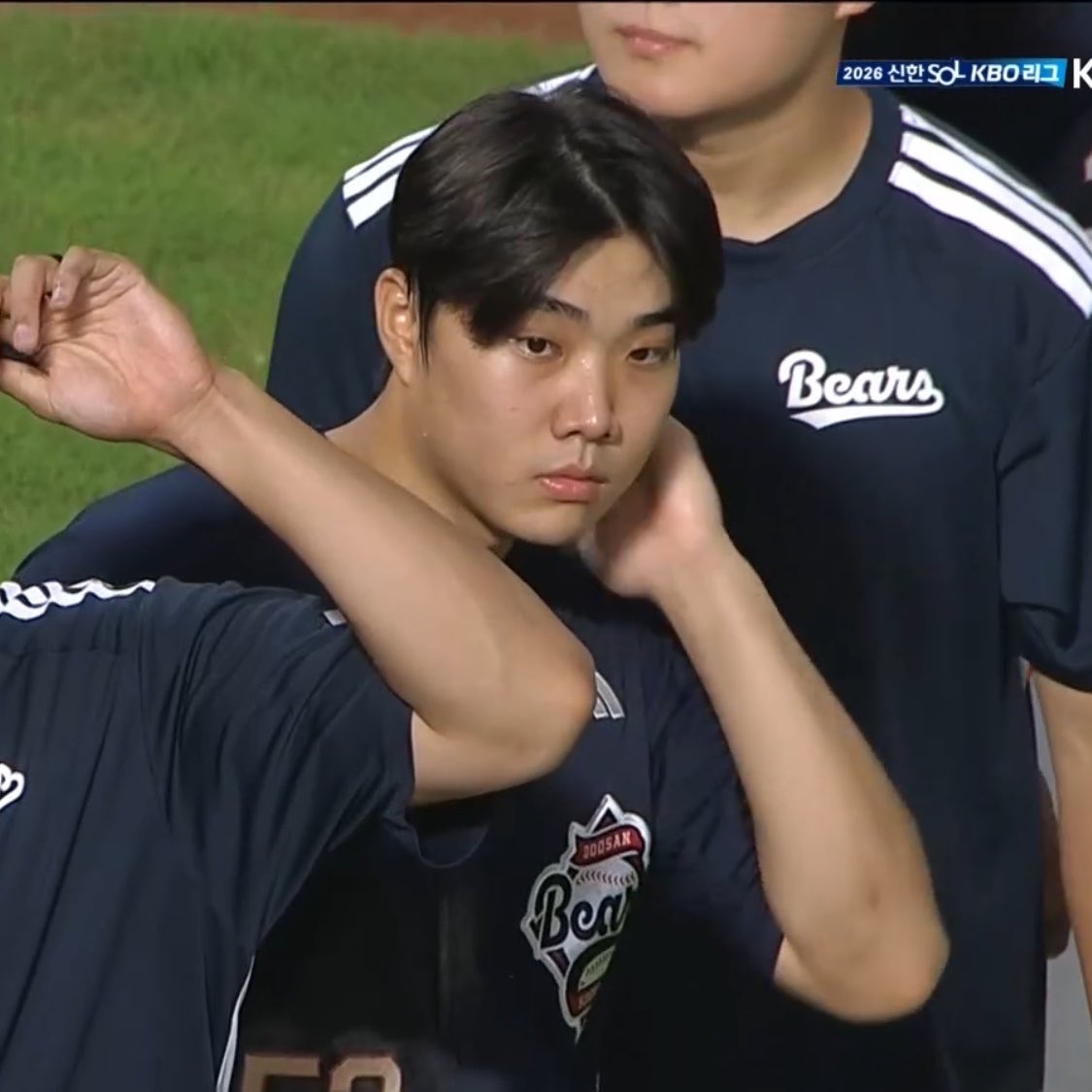 doosanbread's tweet photo. 오늘순이 뭔가 덜명수고 커여움 https://t.co/dnlsLXo2D0
