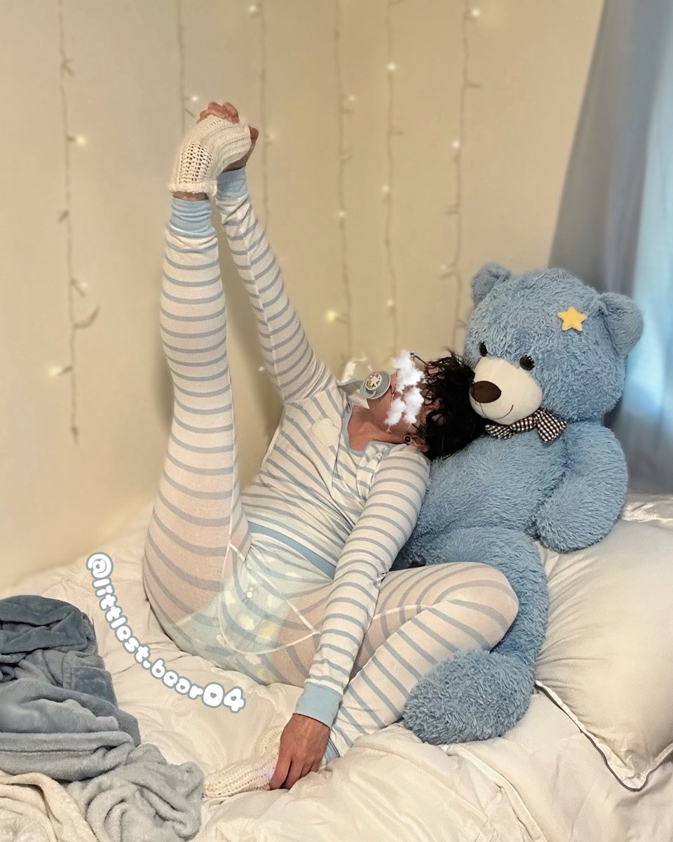 littlestbear04's tweet photo. Big stretch for big boys!!! 🩵 https://t.co/ZIjVWRmLeM