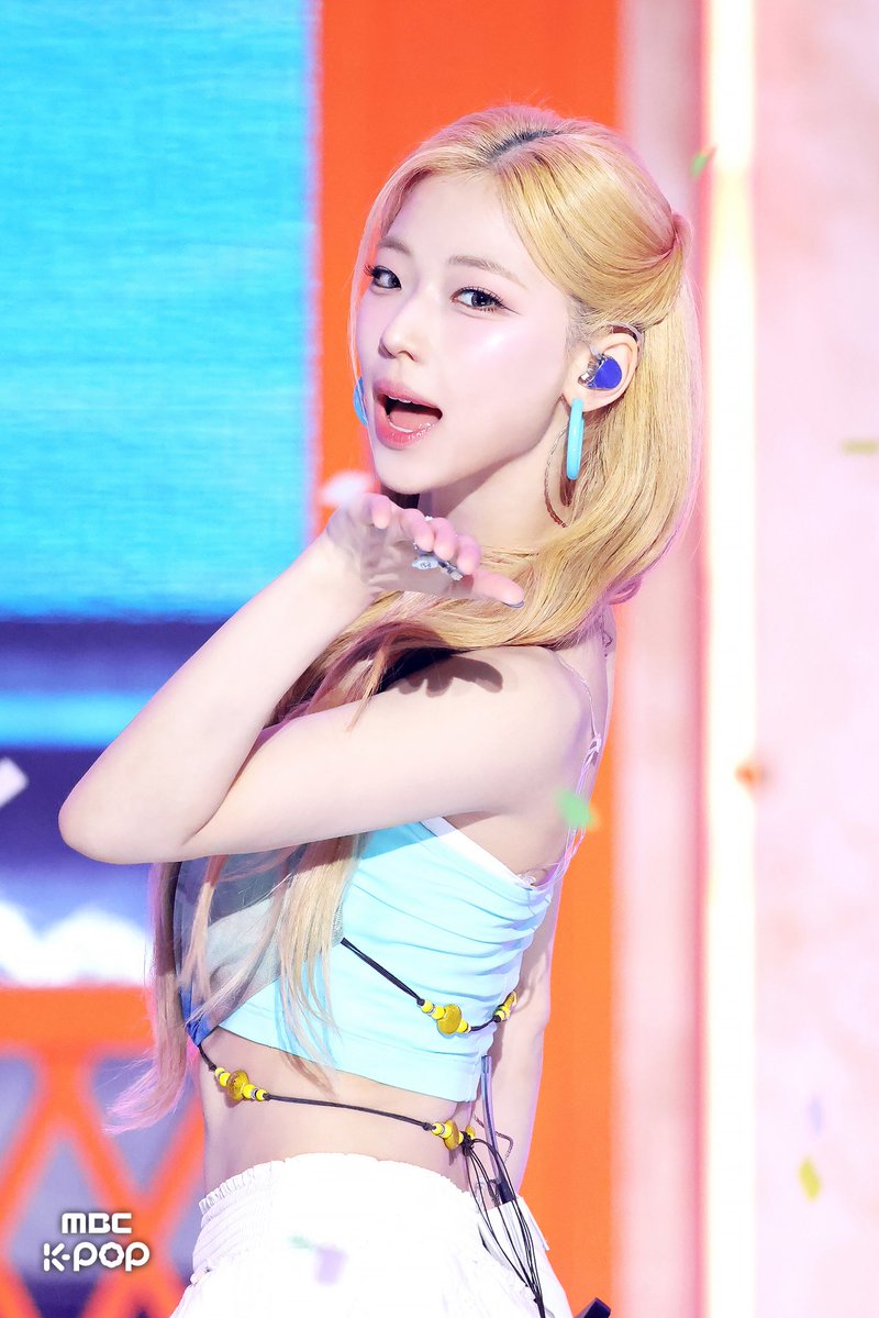 루룩이.. tweet media