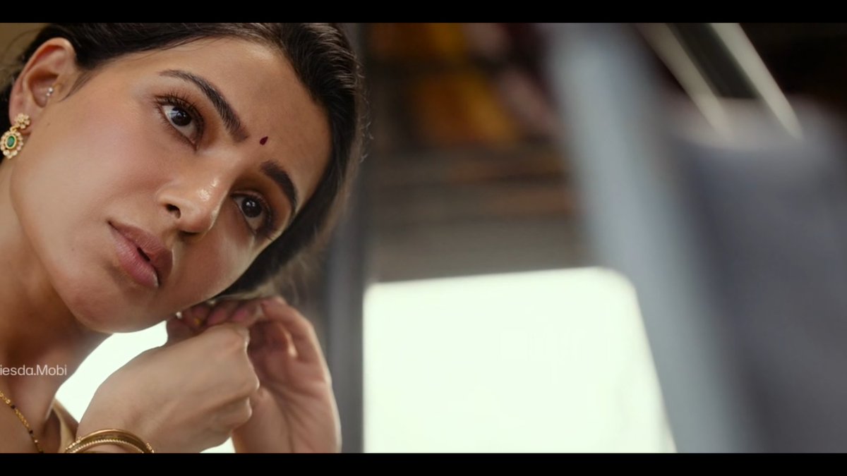 Souravvm's tweet photo. #MaaIntiBangaaram 🎬 Movie 
@Samanthaprabhu2 Blockbuster movie 👌🏼🔥 Sam Action scenes super and performance Good 
Climax fight Scenes 🔥🔥🔥
Overall Good Watch 👌🏼
#MaaIntiBangaaramOnJioHotstar
3.5/5 ⭐⭐⭐ https://t.co/hrj5Na5MOr