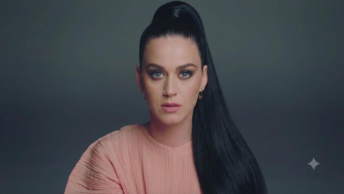 ghostkatyperry's tweet photo. @katy_rica me fez sonhar com essa, eu amei 🥹 https://t.co/de3QlD2Mcj