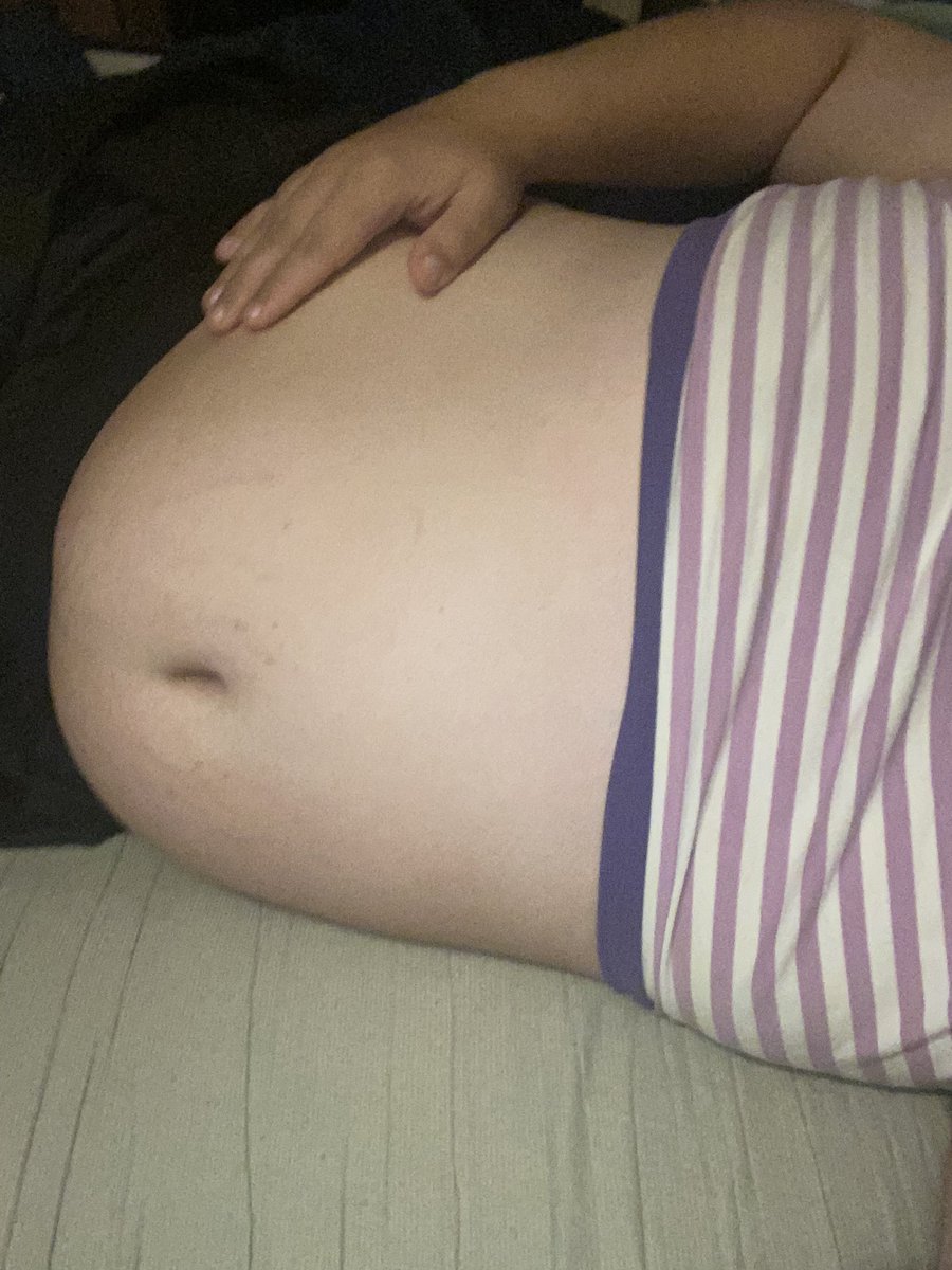 SachikoYuripi's tweet photo. Happy #fatfuckfriday as i start the day off with a stuffing~~ https://t.co/CXnwOWtoal