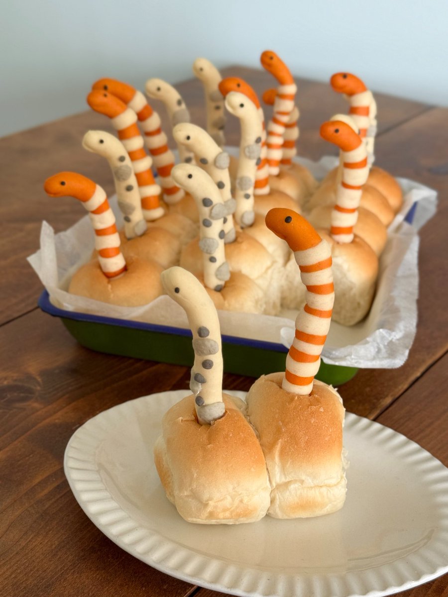 konel_bread's tweet photo. ちんあなごちぎりぱん https://t.co/bYectW0OVh