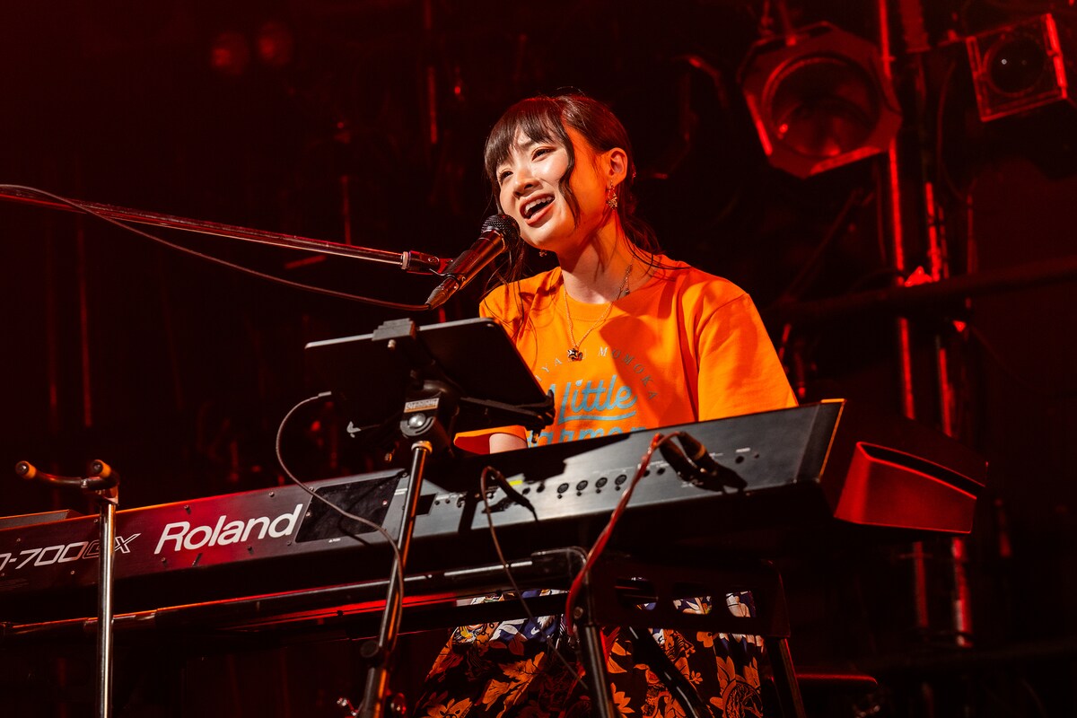 natalie_mu's tweet photo. 【ライブレポート】有安杏果

アコースティックツアー最終公演完全燃焼🔥
1人きりのステージで大の字に

⬇️記事はこちら（写真39枚）
https://t.co/dW6EX2stBf

#有安杏果 #リルハー2026 https://t.co/JW1Cyqhuxz