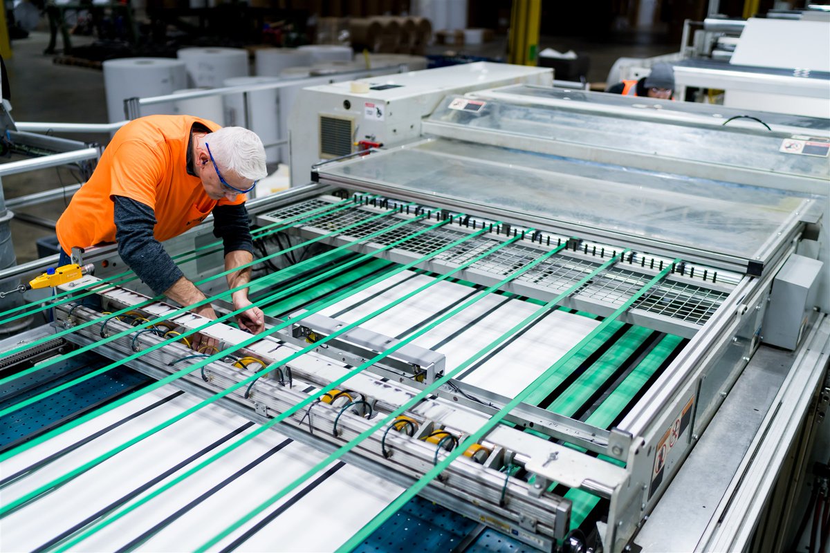 _Norkol's tweet photo. SBS shortages don't have to slow production.

Norkol stocks Sappi Proto SBS paperboard and is ready to ship with just-in-time inventory, custom sheeting, and fast converting services to help keep your jobs on schedule.

Need reliable SBS supply? Contact Norkol today. https://t.co/STs5Mbyckn
