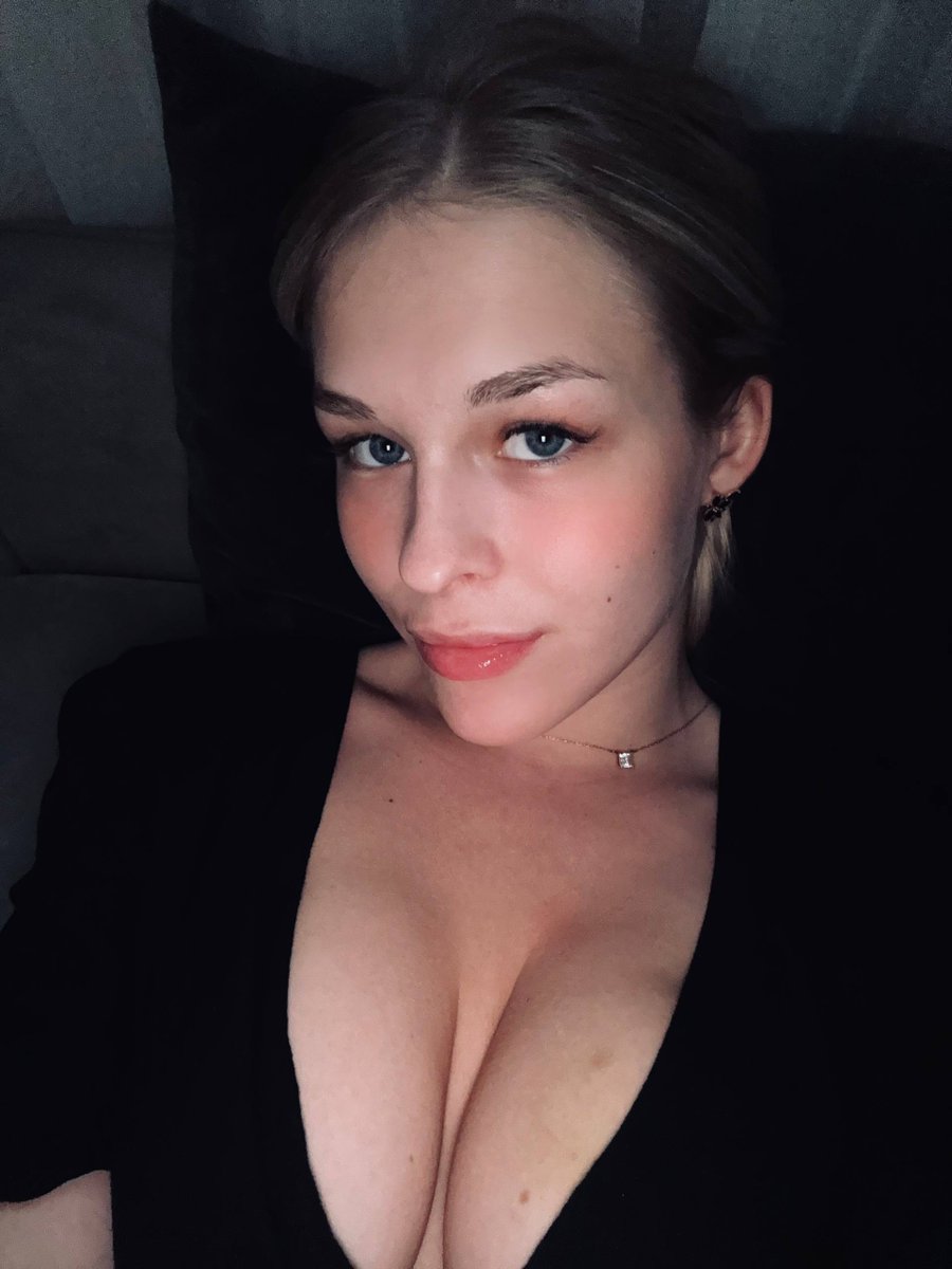 liyastar_'s tweet photo. Would you smile back at me🩷 https://t.co/lXjlXqTXdu