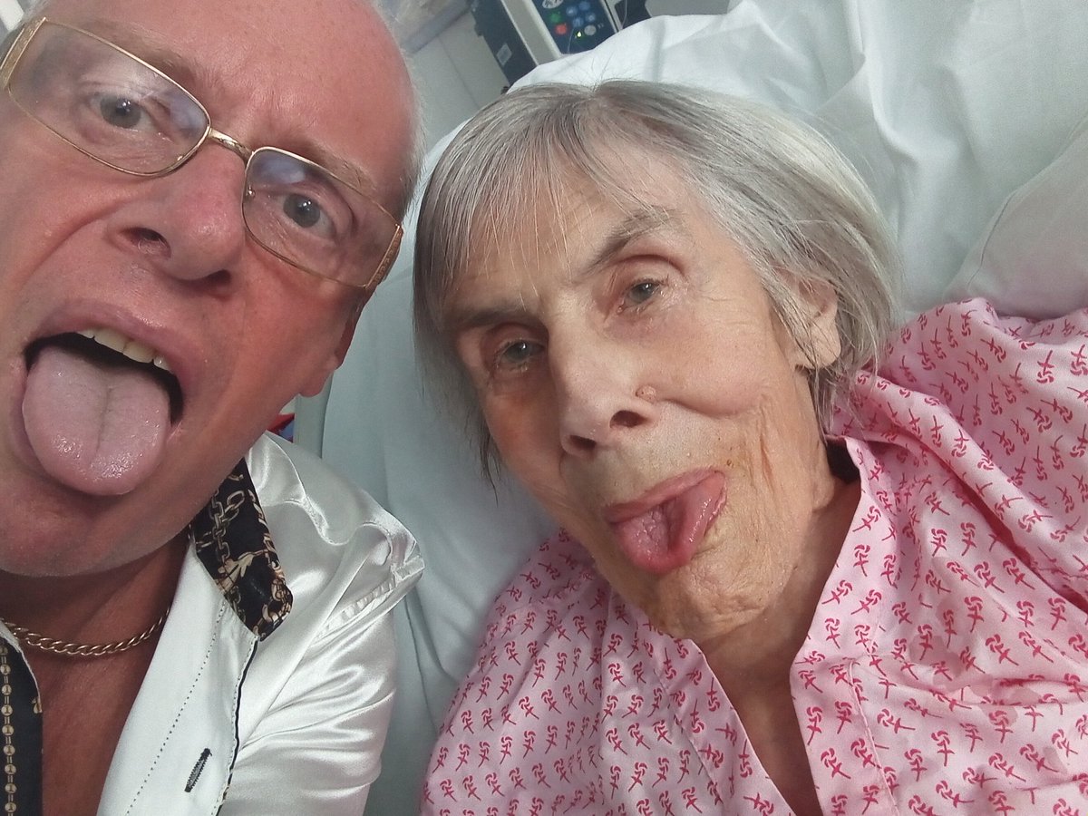 TrevCampbell's tweet photo. Hopefully the last picture of my mum and me in hospital as she's coming home #tonguesout #messingabout ๐ https://t.co/fqZiKDUM20