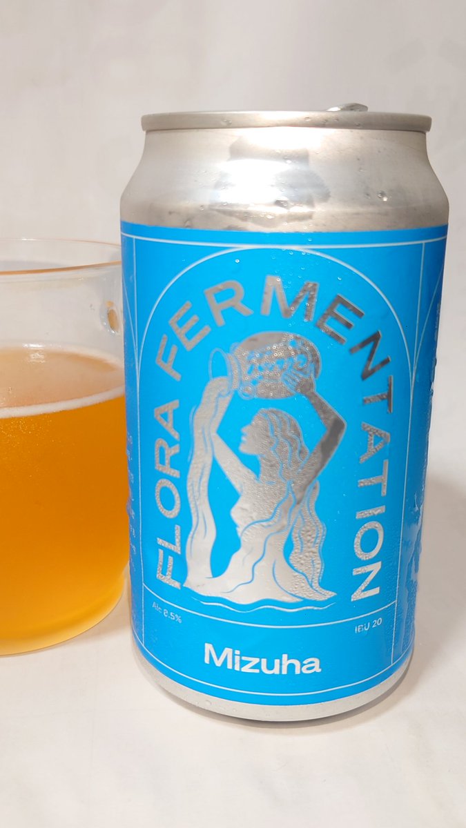 omi8imo's tweet photo. FLORA FERMENTATION✕ニューハツザクラ、Mizuha 8.5%、SakeYeastBeer。
甘いバナナっぽい酒麹の香り、軽い甘味の後に苦味強めで、濃い酒感なのに飲み易くて美味しい〜意外にドリンカブルで危険。
以前のブレッドビールも、軽めだけどドリンカブルだった。
#酒ビール #酒麹ビール https://t.co/AeAH8cEZzz