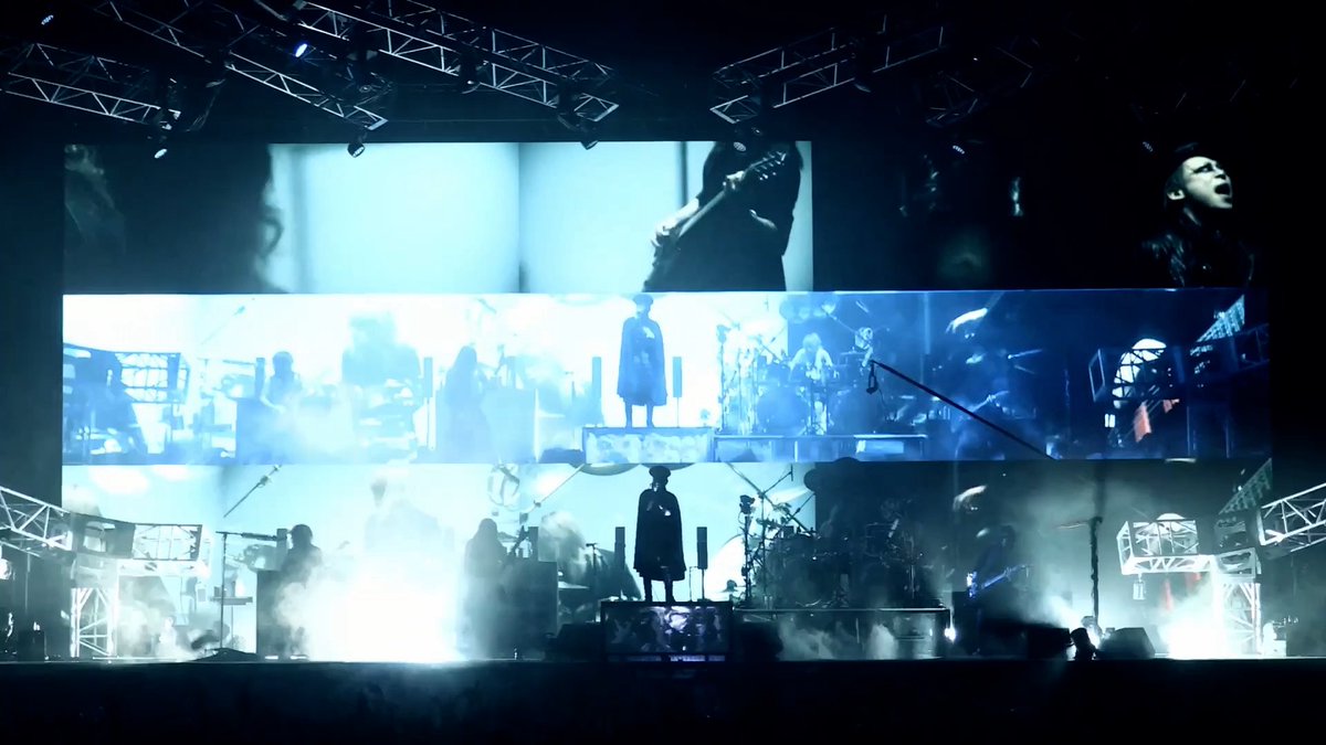 DIRENGREY_JP's tweet photo. 📺YouTube Premiering Now!!

DIR EN GREY LIVESTREAM 5 DAYS
-YouTube Exclusive Setlist by Members-
2026.07.17 [DAY5] 薫

M15. 鱗

https://t.co/9IxU9E866n

#DIRENGREY5DAYS #MORTALDOWNER https://t.co/ZSFtTGbVI8